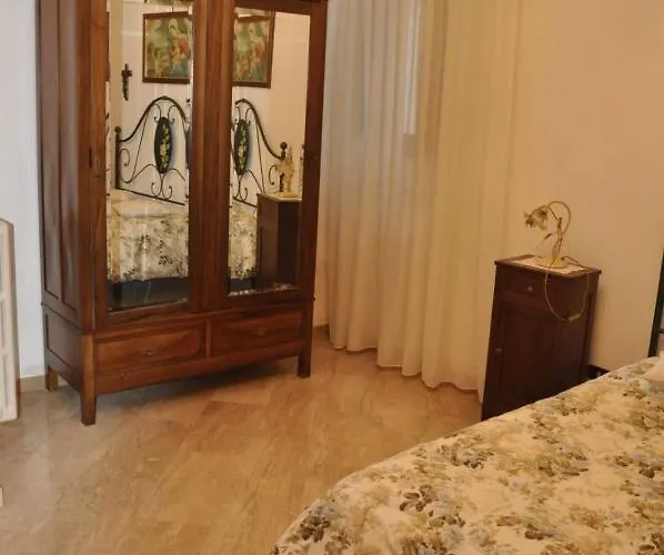 Basilicata Host To Host - Storia, Mare E Relax - La Casa Che Cercate - Pisticci