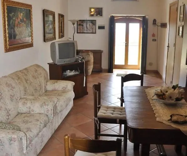 Basilicata Host To Host - Storia, Mare E Relax - La Casa Che Cercate - Pisticci