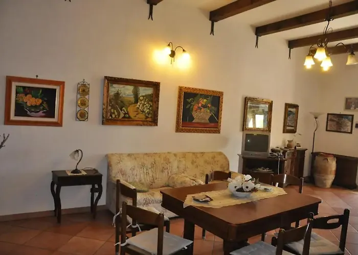 Apartment Basilicata Host To Host - Storia, Mare E Relax - La Casa Che Cercate - *